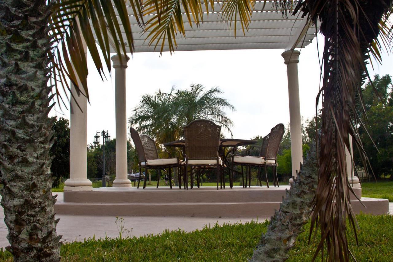 Homestay Weston Ranches Southwest Ranches Ngoại thất bức ảnh